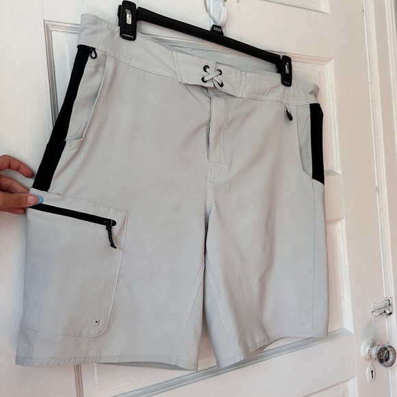 Magellan Outdoors Pro Angler Men’s Sz Lg Board Shorts Fishing Hiking Sportswear - Picture 8 of 16